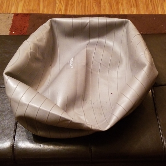 Yoga Ball - Picture 1 of 2